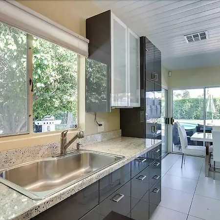 Serene 4 Bed 3 Bath Heated Pool Natural Backyard Heart Of Palm Springs Exterior foto