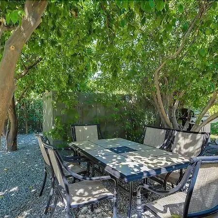 Serene 4 Bed 3 Bath Heated Pool Natural Backyard Heart Of Palm Springs Exterior foto
